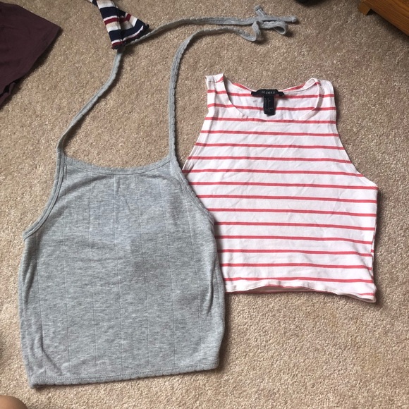 7 CROP TOP BUNDLE 👚 - Picture 3 of 4